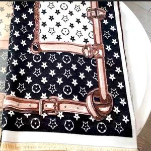 Women’s Cashmere Shawl